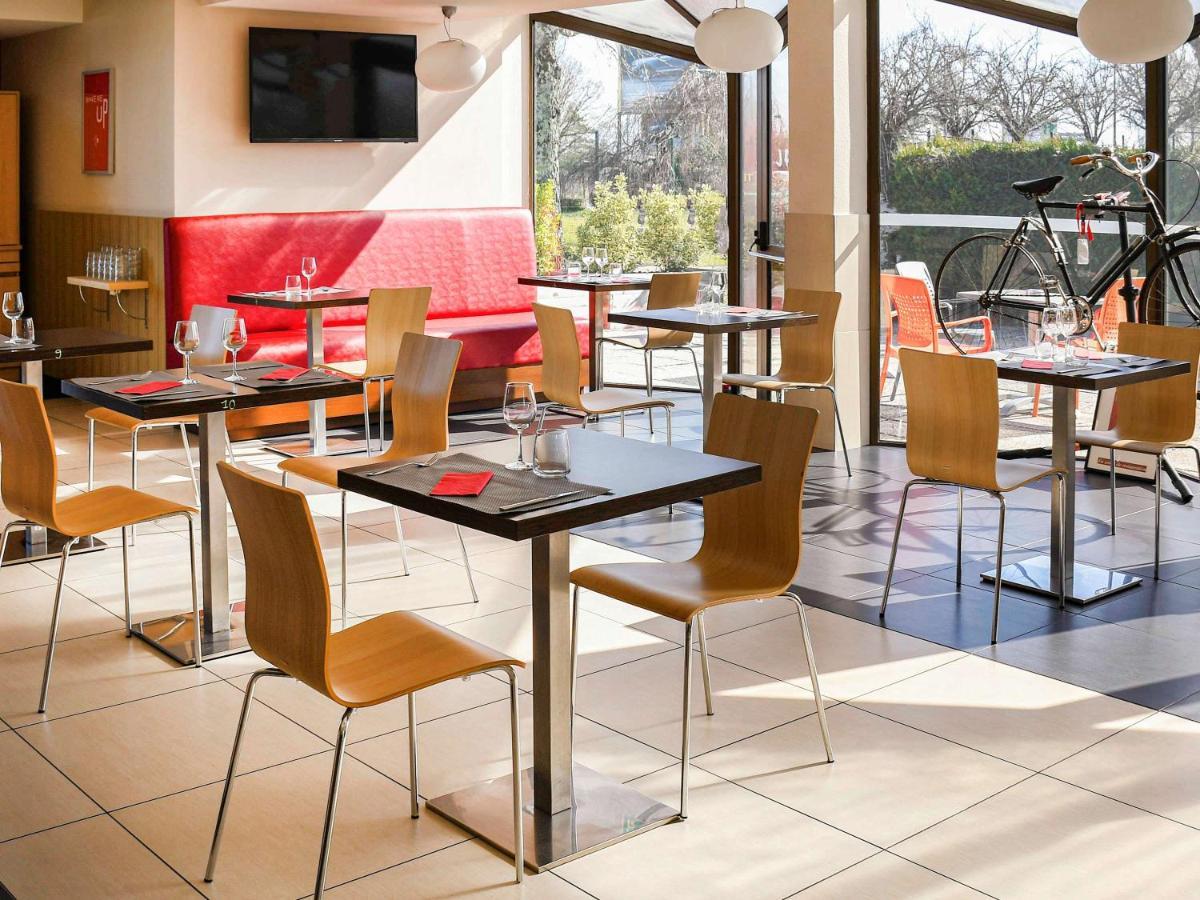 Ibis Saintes Hotel Екстериор снимка