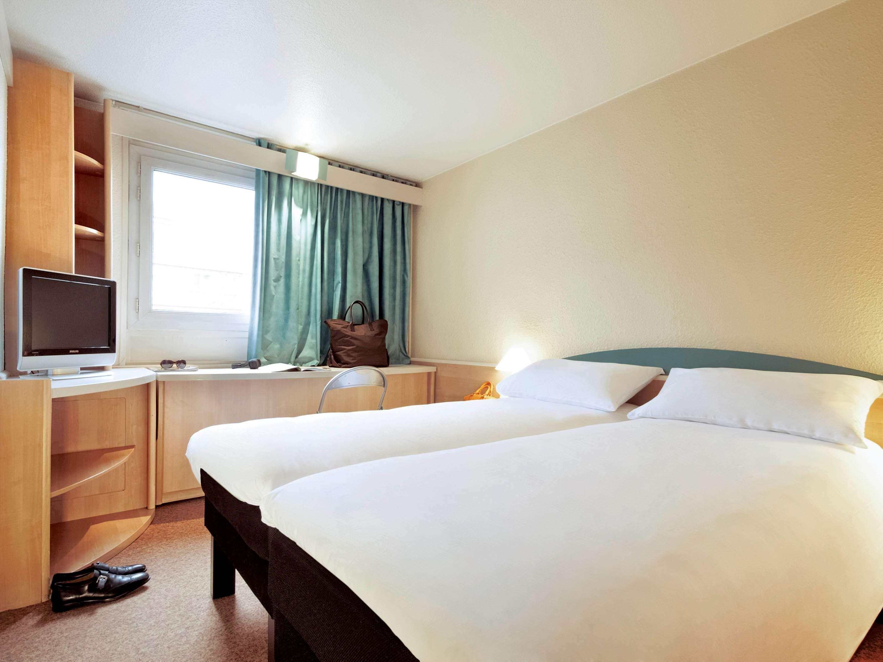 Ibis Saintes Hotel Екстериор снимка